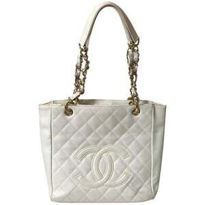 CHANEL White Caviar Leather Logo Shoulder Bag